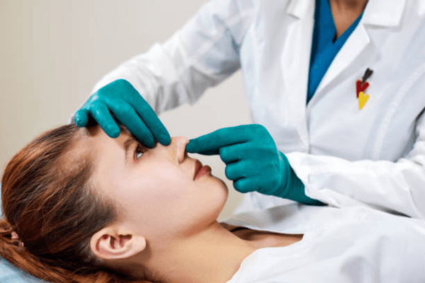 Best Age for Rhinoplasty – Teen, 20s, or Later?